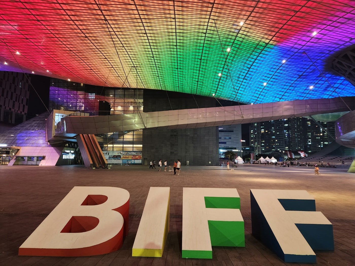 Relaxing Getaways with Sea of Busan (1 Day Tour) - Busan Tourism Center